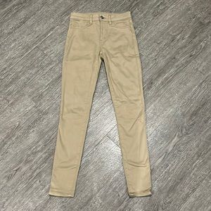 American Eagle khaki jean, size 2